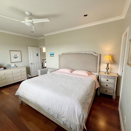 Lucky Room, A Comfortable Bedroom With Private Bathroom Close To Yvr Richmond Exterior foto